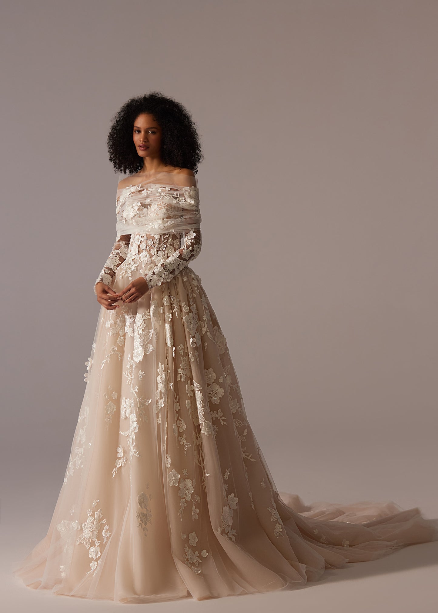 MR015 - Collezione Mriya - Elena Morar  Couture